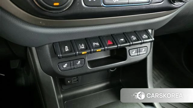 Chevrolet (GM Daewoo) Real New Colorado 2020 Черный из Кореи, фото 6