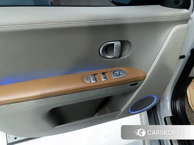 Hyundai Ionic 5 2022 Серебряный двухцветный из Кореи, фото 6