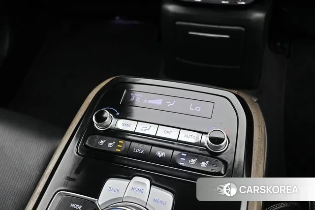 Genesis G90 2018 Черный из Кореи, фото 6