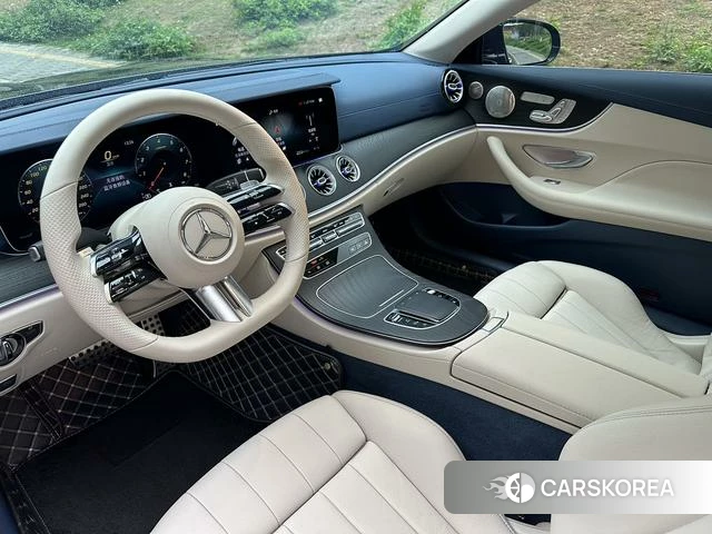 Mercedes-Benz E-class (imported) 2022 Коричневый из Китая, фото 6