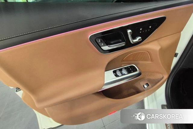Mercedes-Benz E-Class W214 2024 Белый из Кореи, фото 6