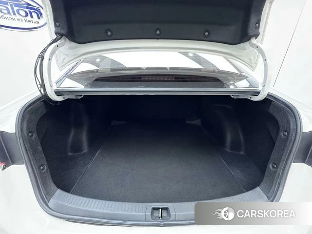 Toyota Corolla 2022 Белый из Китая, фото 6
