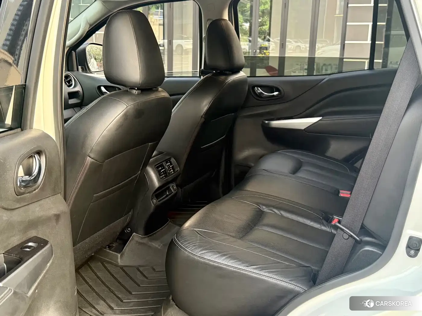 Nissan Terra 2018 Белый из Китая, фото 6
