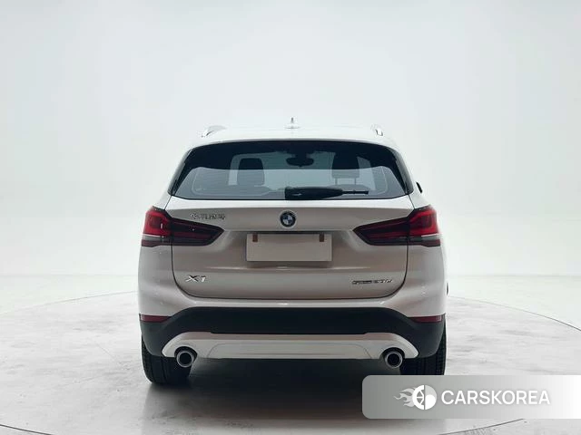 BMW X1 2021 Белый из Китая, фото 6
