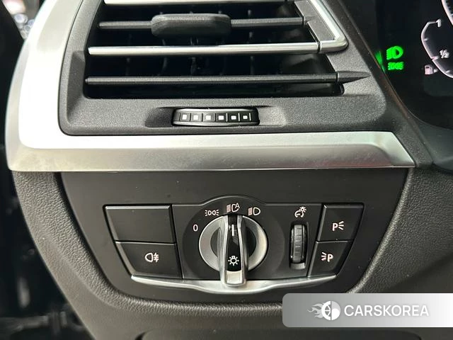 BMW X4 2023 Черный из Китая, фото 6