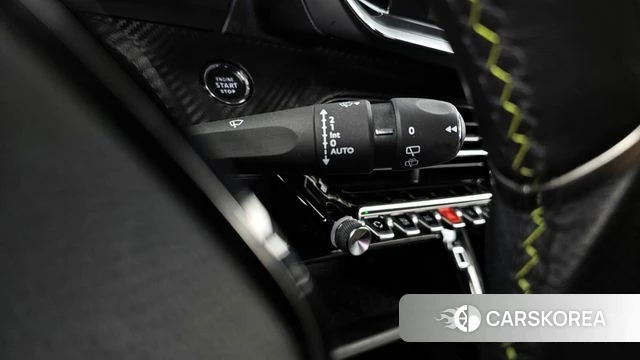 Peugeot e-2008 second generation 2021 Черный из Кореи, фото 6