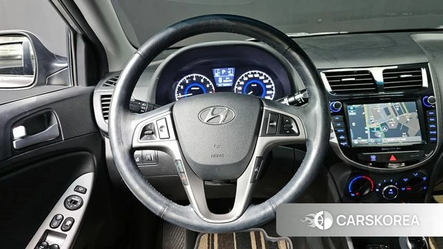 Hyundai Accent (New type) 2018 Серебристо-серый из Кореи, фото 6
