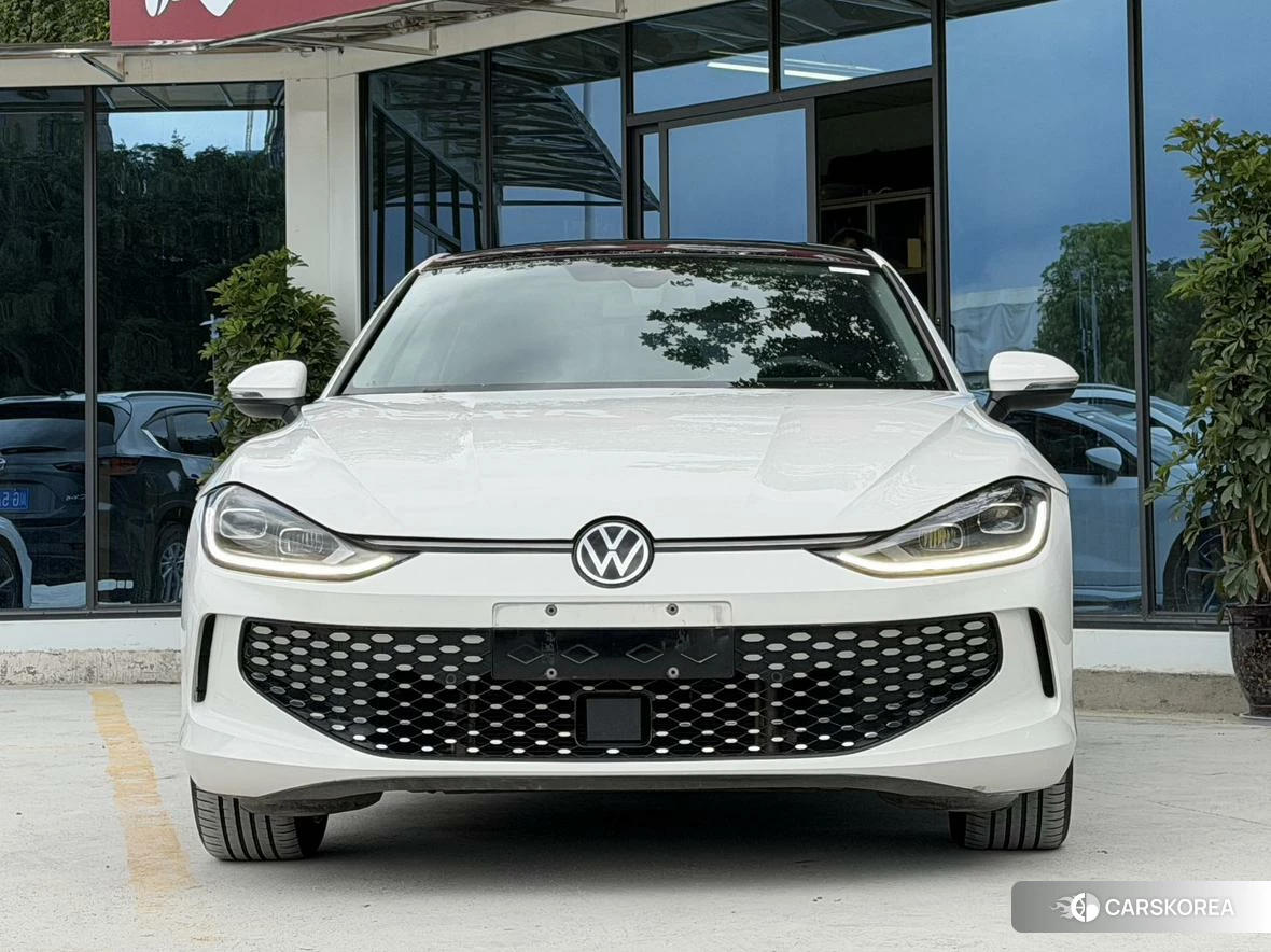 Volkswagen Lingdu 2022 Белый из Китая, фото 6
