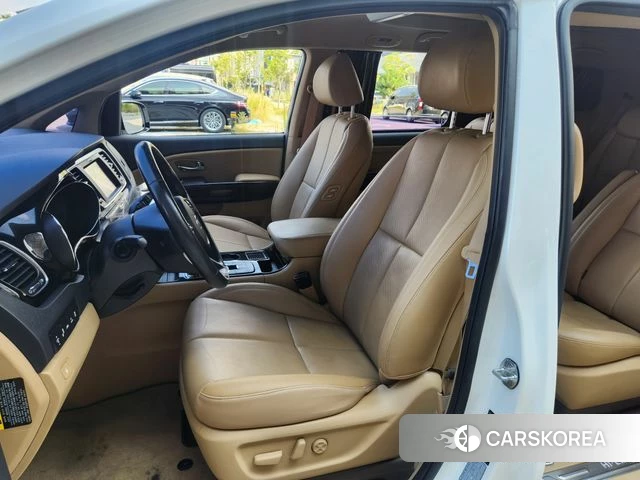Kia The New Carnival 2019 Белый из Кореи, фото 6