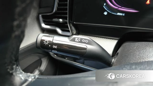 Kia Sportage 5th Generation 2021 Серебристо-серый из Кореи, фото 6