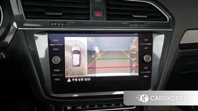 Volkswagen Tiguan second Generation 2020 Белый из Кореи, фото 6