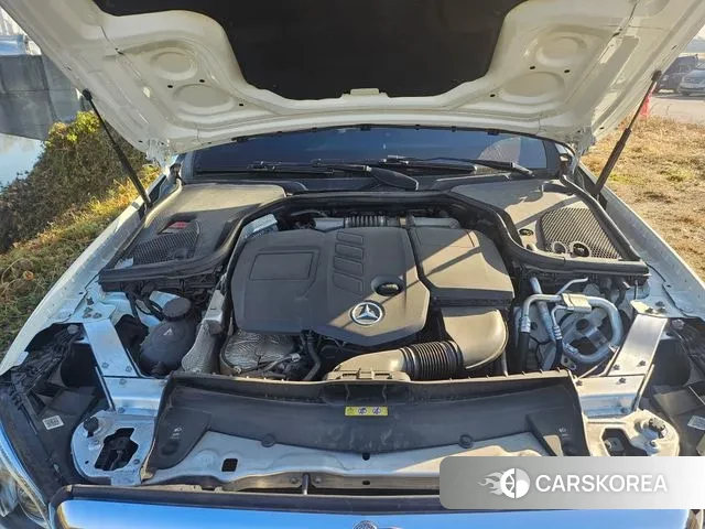 Mercedes-Benz E-Class W213 2019 Белый из Кореи, фото 6