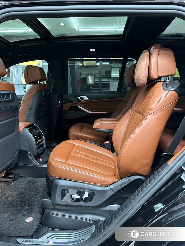 BMW X7 2022 Черный из Китая, фото 6