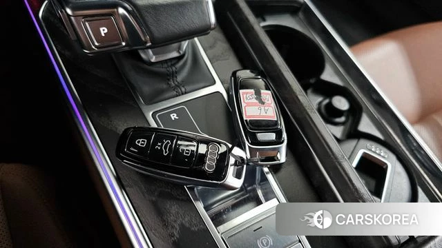 Audi A6 (C8) 2021 Черный из Кореи, фото 6