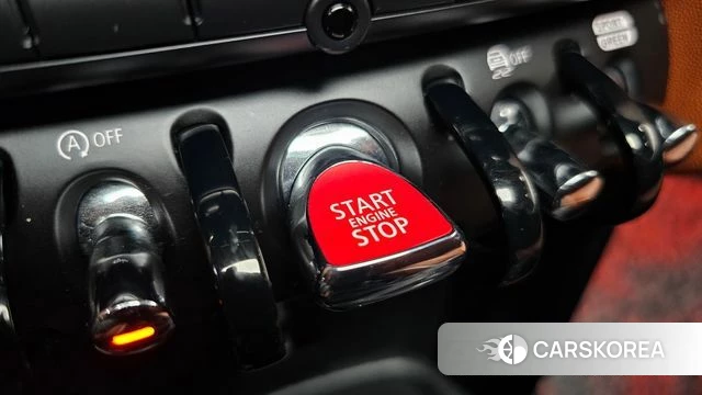 Mini Cooper S 2022 Жемчужный цвет из Кореи, фото 6