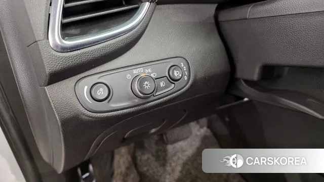 Chevrolet (GM Daewoo) The New Trax 2018 Белый из Кореи, фото 6