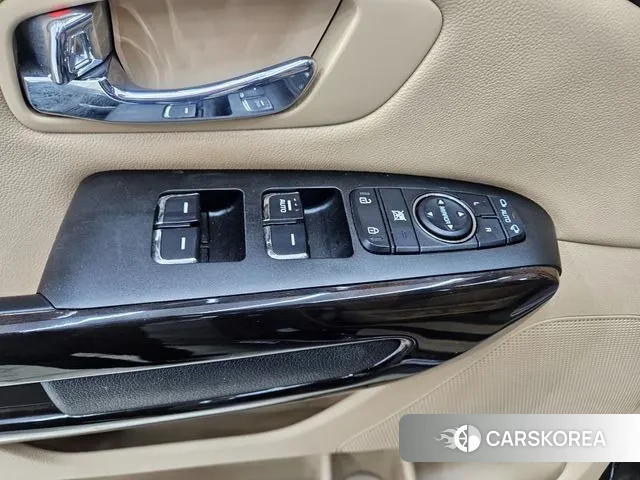 Kia The New Carnival 2019 Черный из Кореи, фото 6