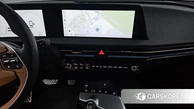 Kia EV6 2023 Белый из Кореи, фото 6