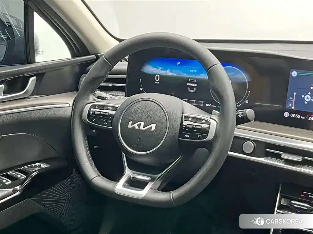 Kia K5 2023 Silver/gray из Китая, фото 6
