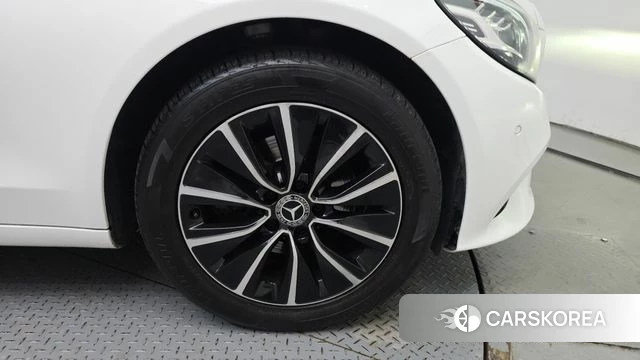 Mercedes-Benz C-Class W205 2020 Белый из Кореи, фото 6