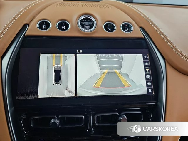 Aston Martin DBX 2023 Белый из Кореи, фото 6