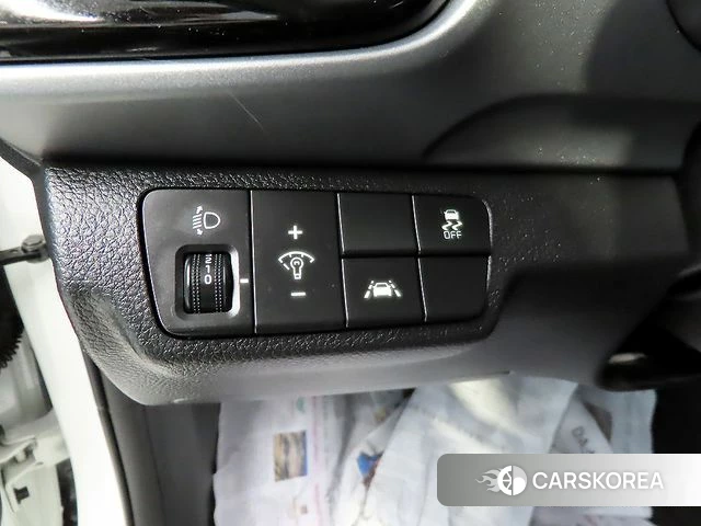 Kia Stonic 2018 Белый из Кореи, фото 6