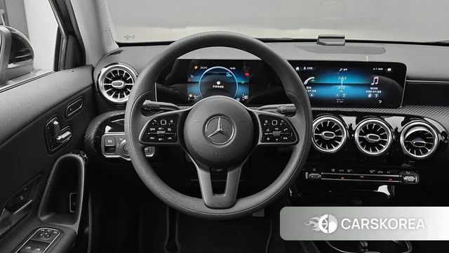 Mercedes-Benz A-Class W177 2020 Черный из Кореи, фото 6