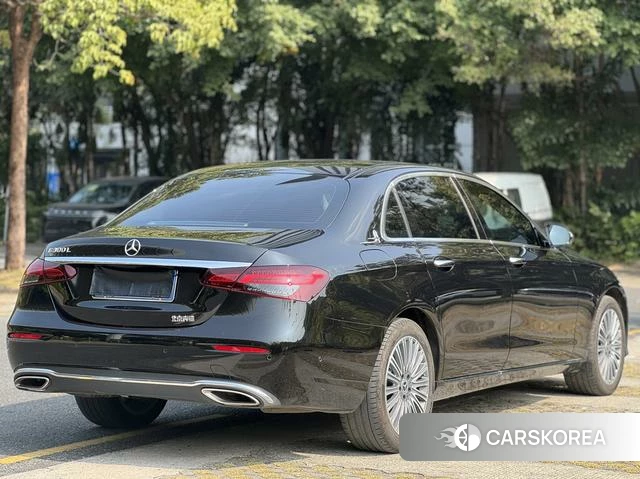 Mercedes-Benz E-class 2022 Черный из Китая, фото 6