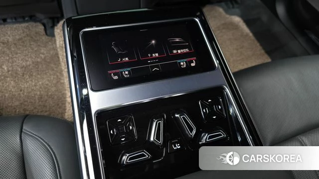 Audi A8 (D5) 2021 Черный из Кореи, фото 6