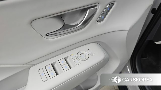 Hyundai Kona (SX2) 2024 Серебряный из Кореи, фото 6