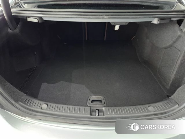 Mercedes-Benz E-Class W213 2022 Серебряный из Кореи, фото 6