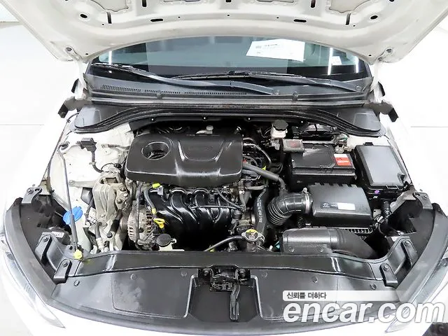 Hyundai Avante AD id 2571830 из Кореи 6