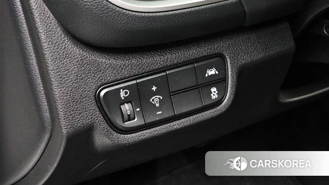 Kia Seltos 2022 Белый из Кореи, фото 6