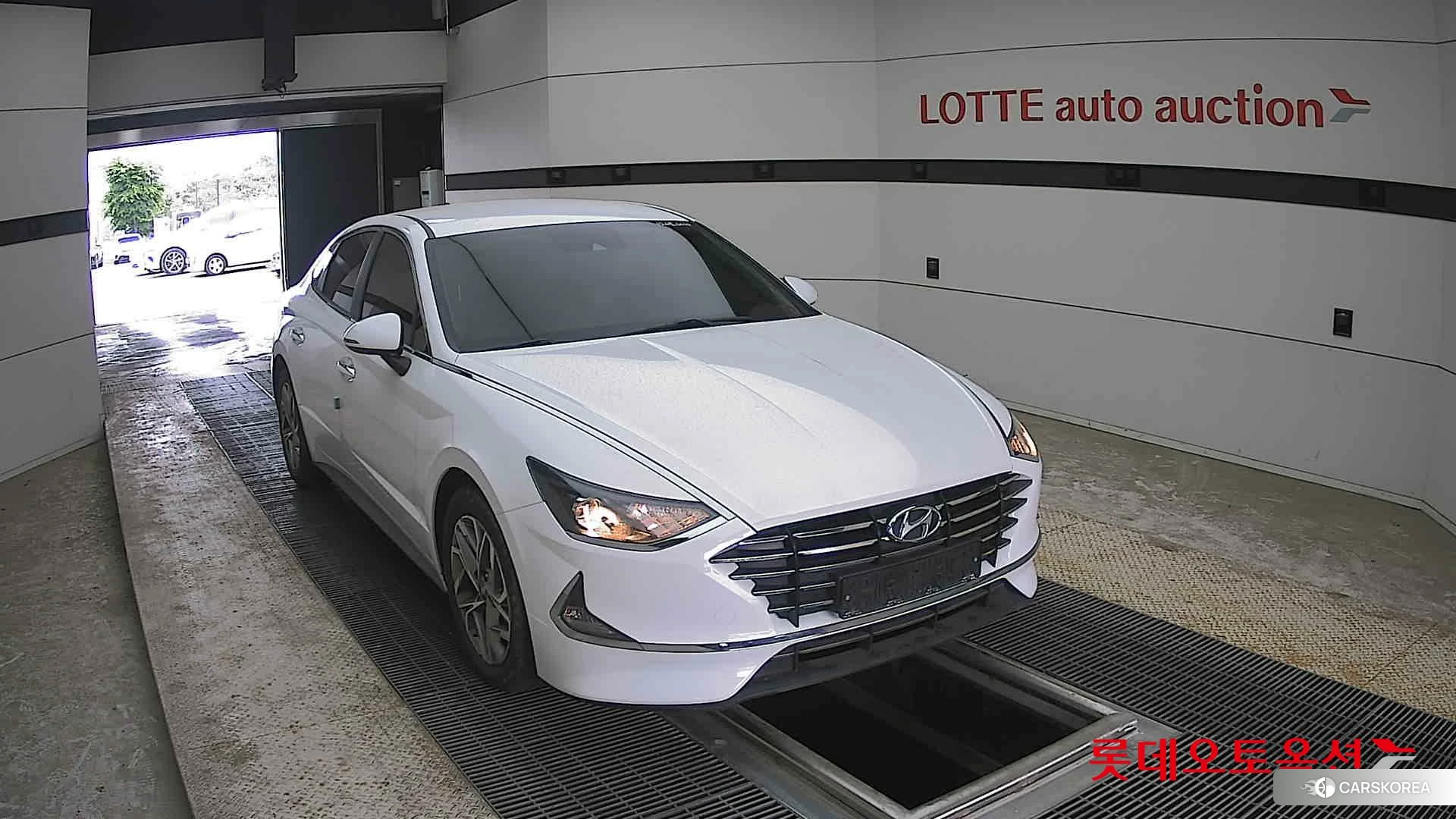 Hyundai Sonata 2021 Белый из Кореи, фото 6