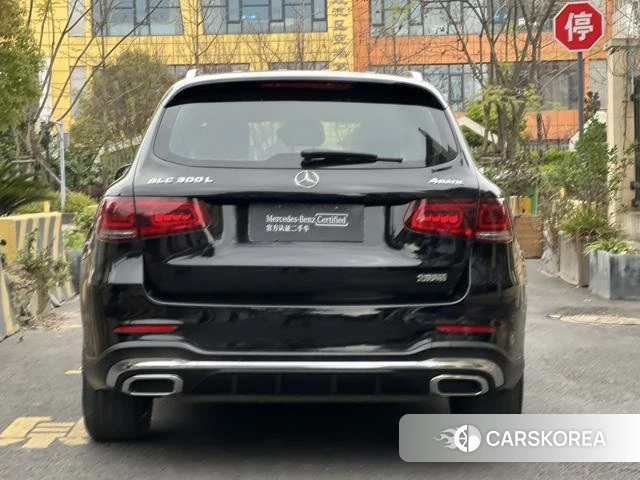 Mercedes-Benz GLC 2022 Черный из Китая, фото 6