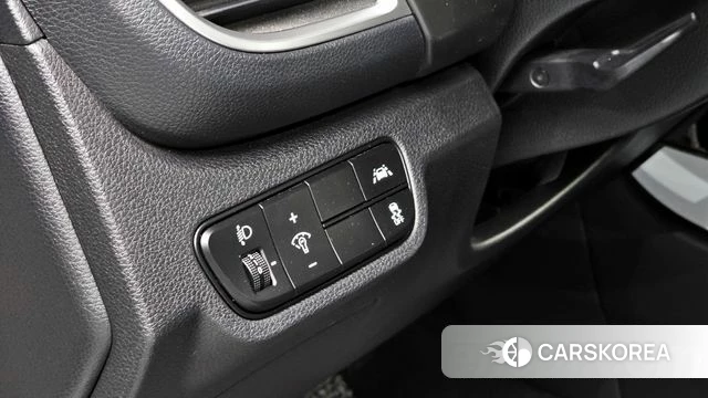 Kia Seltos 2022 Белый из Кореи, фото 6