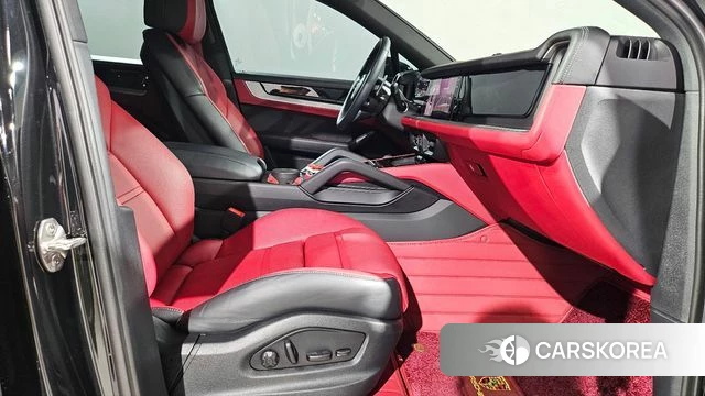 Porsche Cayenne (PO536) 2024 Черный из Кореи, фото 6