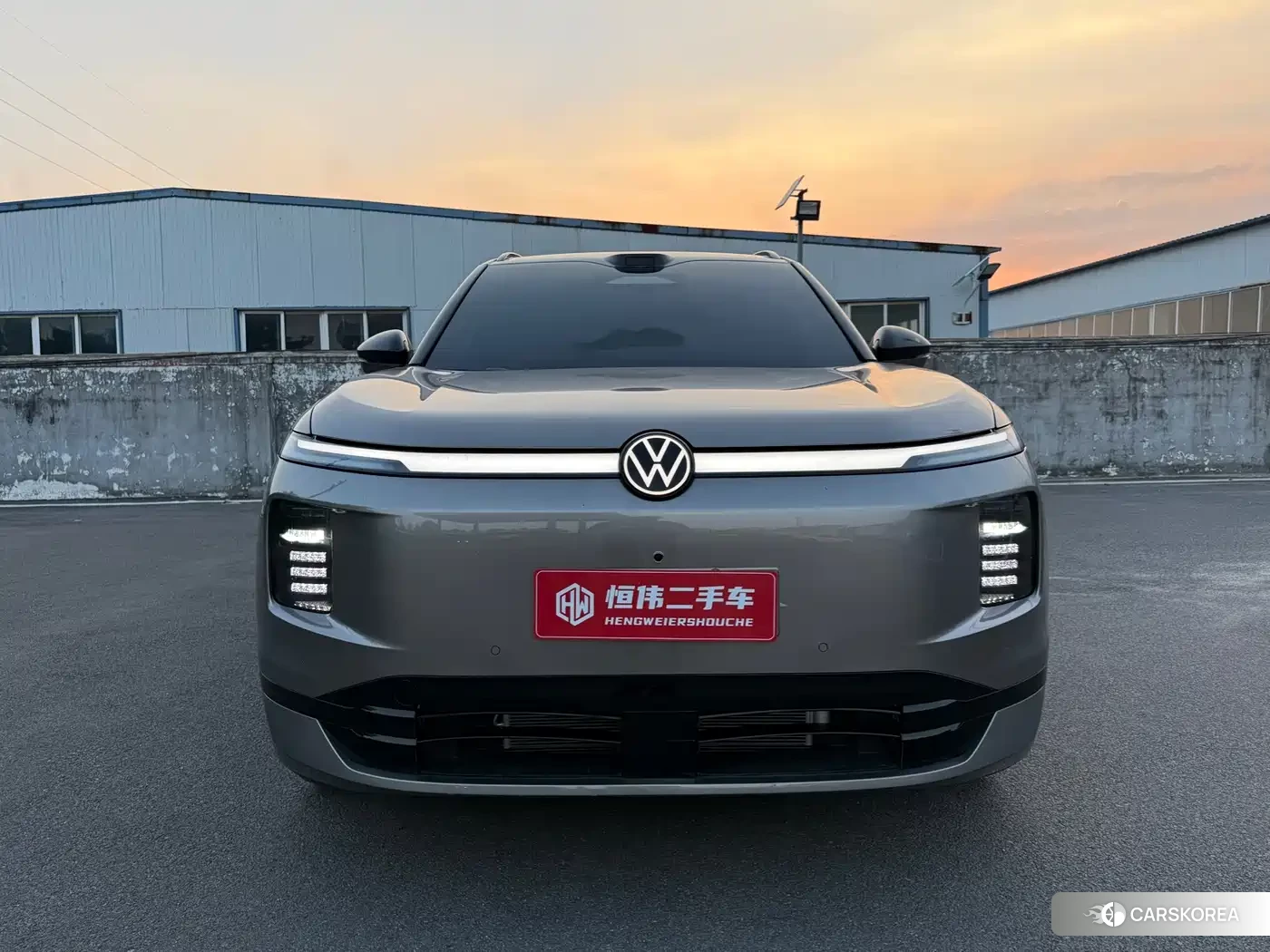 Volkswagen ID.ERA 9X 2026 Champagne/brown из Китая, фото 6