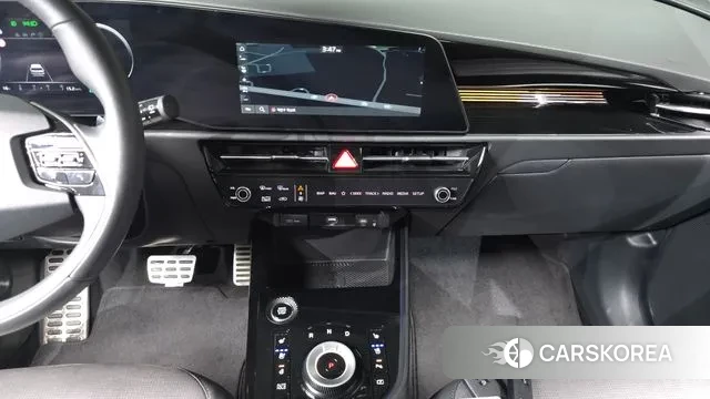 Kia Di Ol Nu Niro 2022 Белый из Кореи, фото 6