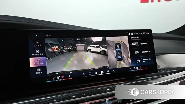 BMW 7 Series (G70) 2023 Черный из Кореи, фото 6