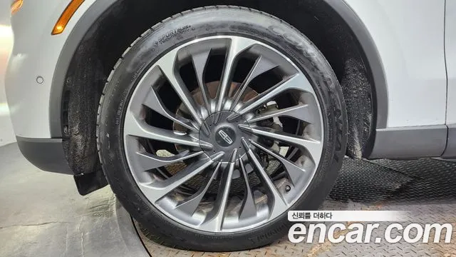 Lincoln Aviator 2nd generation 2020 Белый из Кореи, фото 6