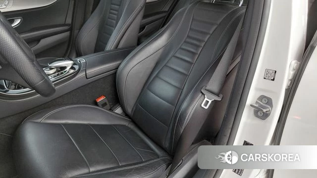 Mercedes-Benz E-Class W213 2018 Белый из Кореи, фото 6