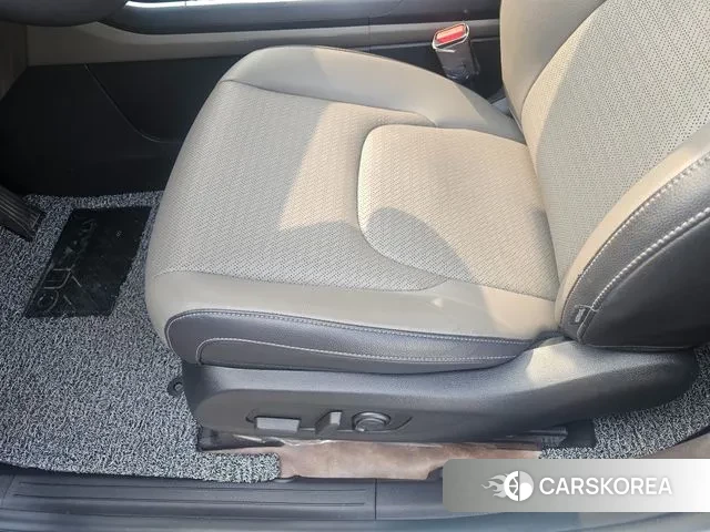 Kia The New Carnival 4th Generation 2024 Белый из Кореи, фото 6