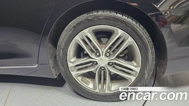 Hyundai Grandeur IG id 2670941 из Кореи 6