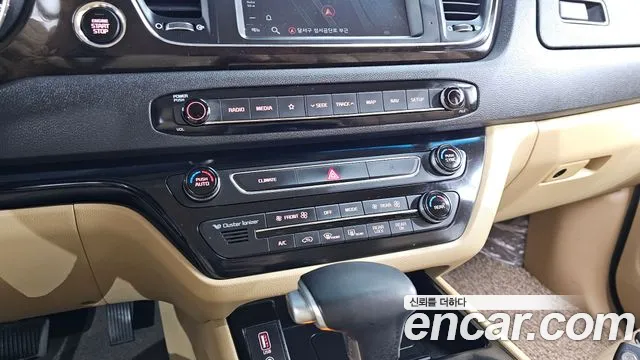 Kia The New Carnival id 2471364 из Кореи 6