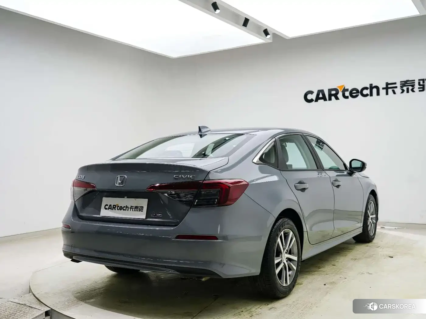 Honda Civic 2025 Silver/gray из Китая, фото 6