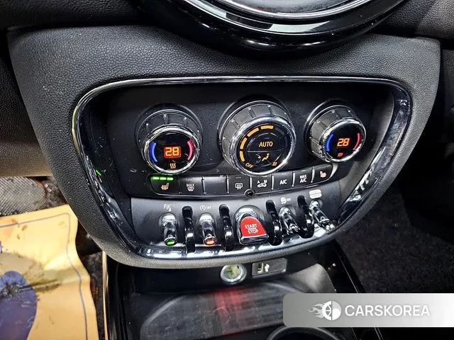 Mini Cooper Clubman 2020 Жемчужный цвет из Кореи, фото 6