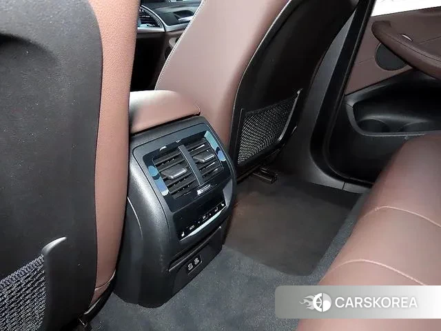 BMW X4 (G02) 2021 Черный из Кореи, фото 6