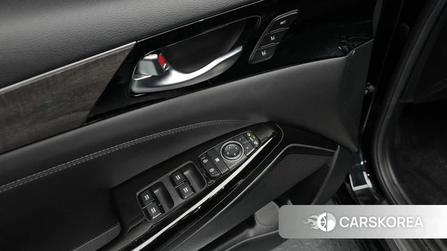 Kia K7 Premier Hybrid 2021 Черный из Кореи, фото 6