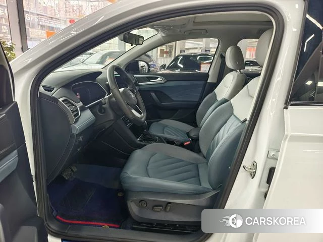 Volkswagen Tuyue 2023 Белый из Китая, фото 6